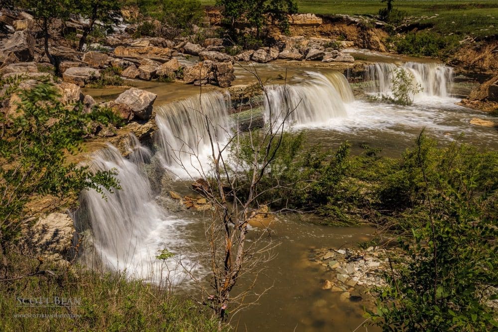 Waterfalls at Lake Kahola